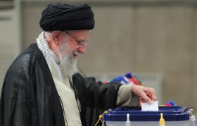 سخنان تاریخی رهبری درباره انتخابات 2 مرحله‌ای