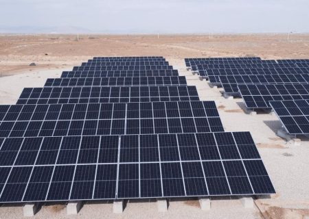 ادامه ساخت نیروگاه‌های خورشیدی در آذربایجان‌غربی